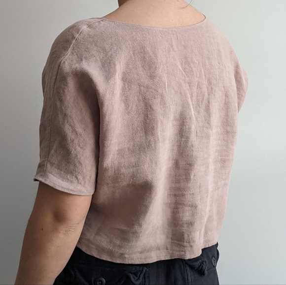 Linen Cropped Shirt - Picture 3 of 4